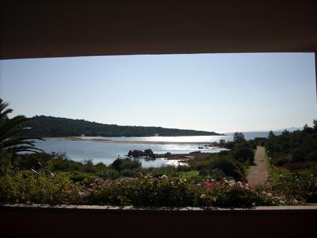 Residence Porto Coda Cavallo San Teodoro  Exteriör bild